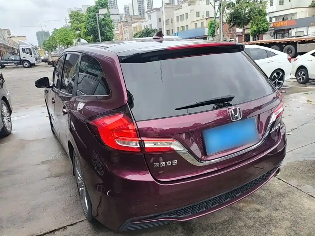 Honda Jade 2019 2017 1.8L Automatic Comfort Edition 5-seater