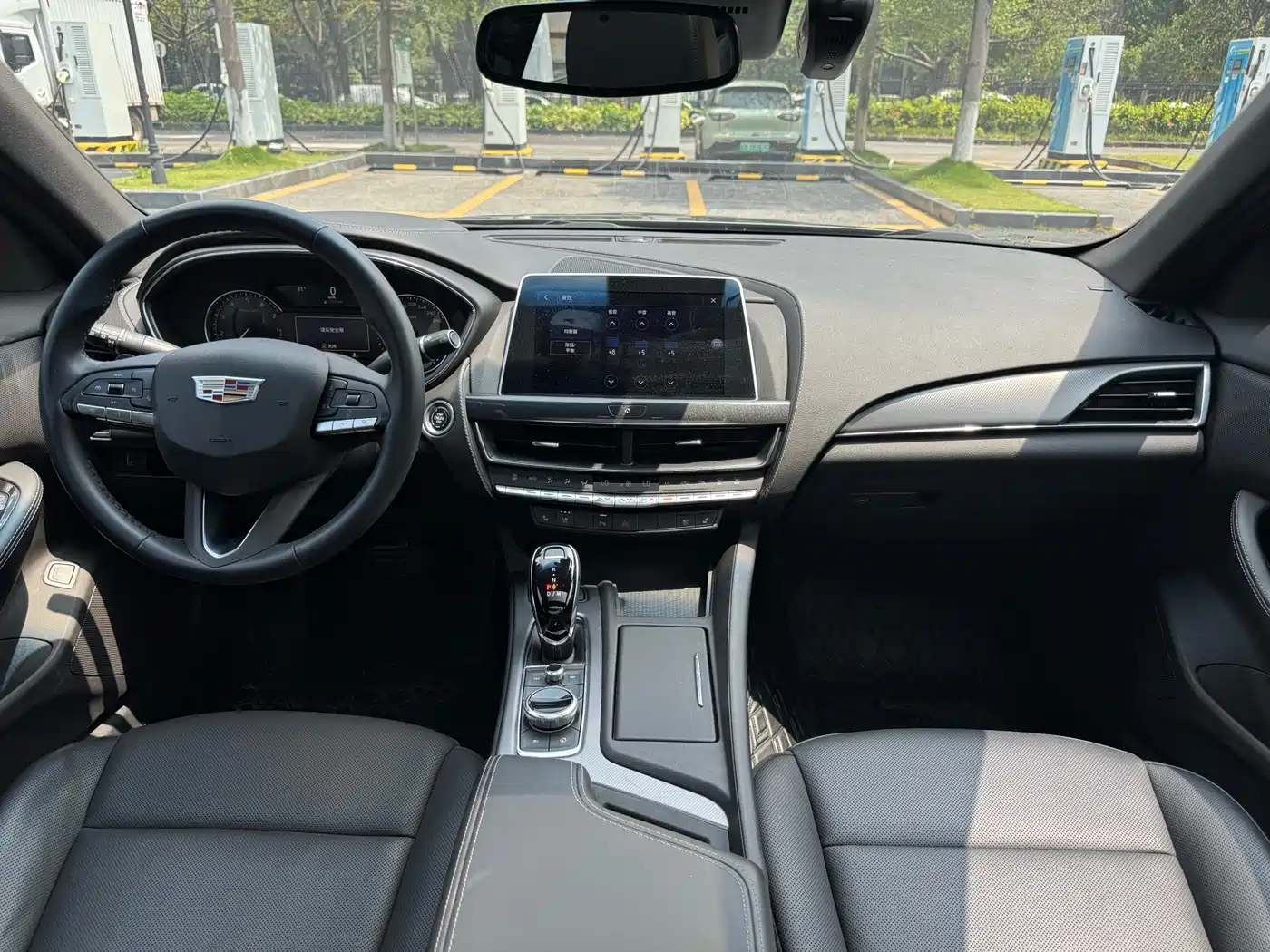 Cadillac CT5 2022 28T Luxury (Standard) фото 17