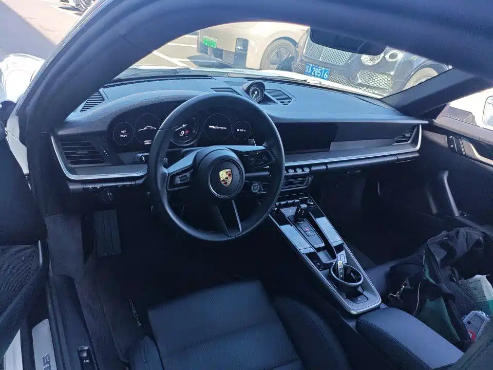 Porsche 911 2025 2023 Carrera 3.0T