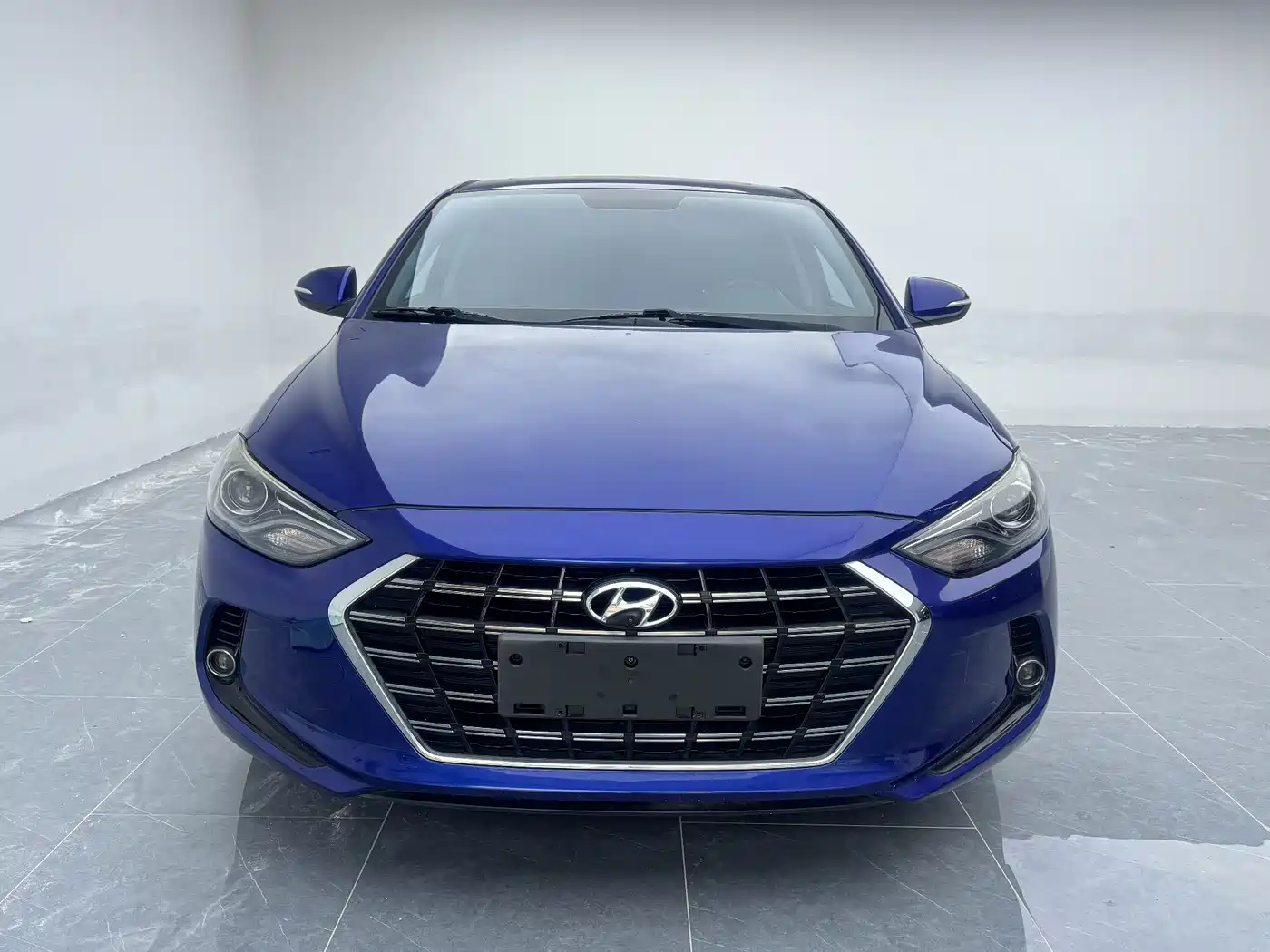 Hyundai Elantra 2019 1.5L CVT Smart Elite фото 2