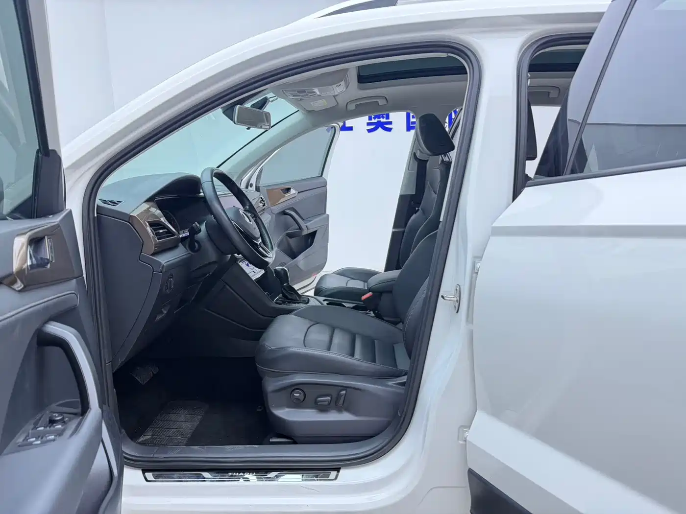 Volkswagen Tharu 2021 Model 280TSI 2WD Comfort Edition фото 6