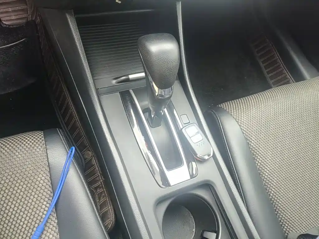 Honda Jade 2019 2017 1.8L Automatic Comfort Edition 5-seater