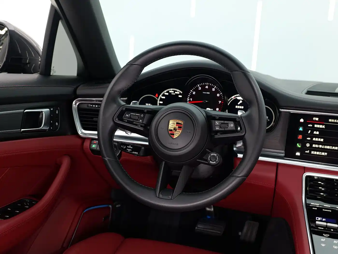 Porsche Panamera 2023 Panamera 2.9T Platinum Edition фото 5