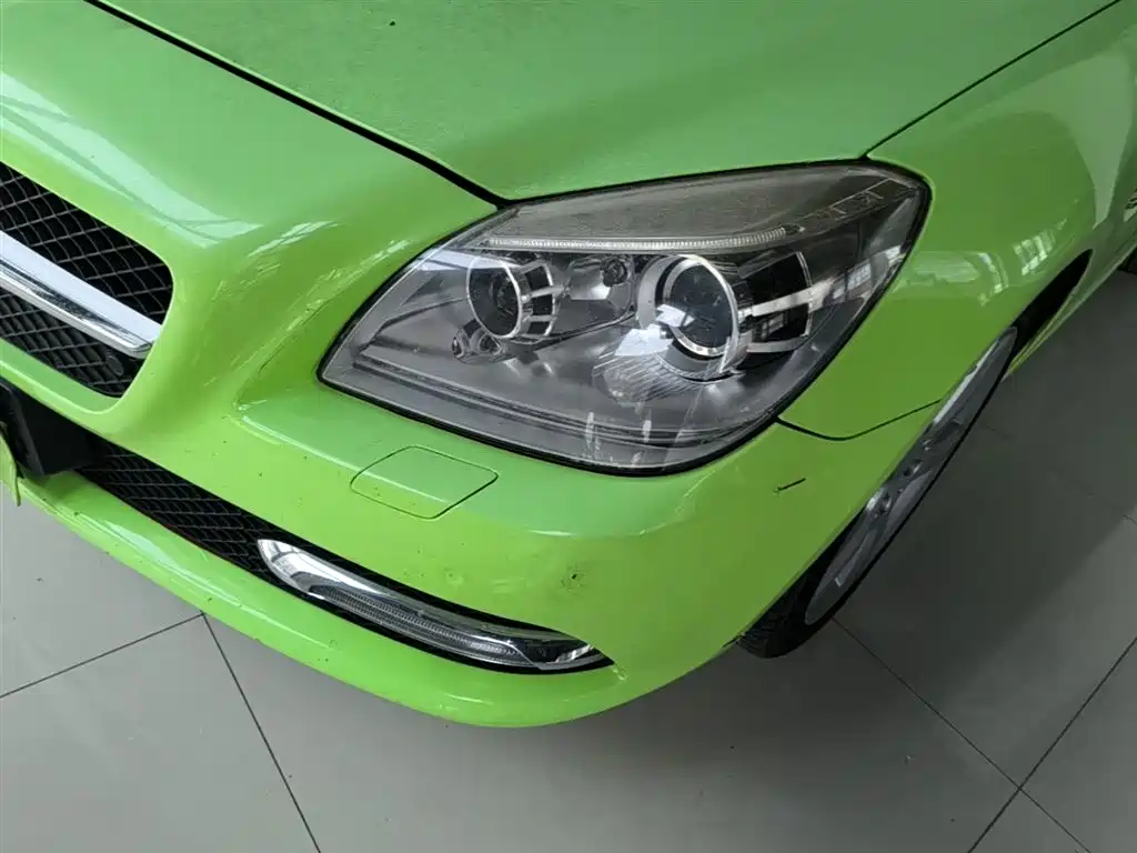 Mercedes-Benz SLK-Class 2011 SLK 200 Fashion фото 24