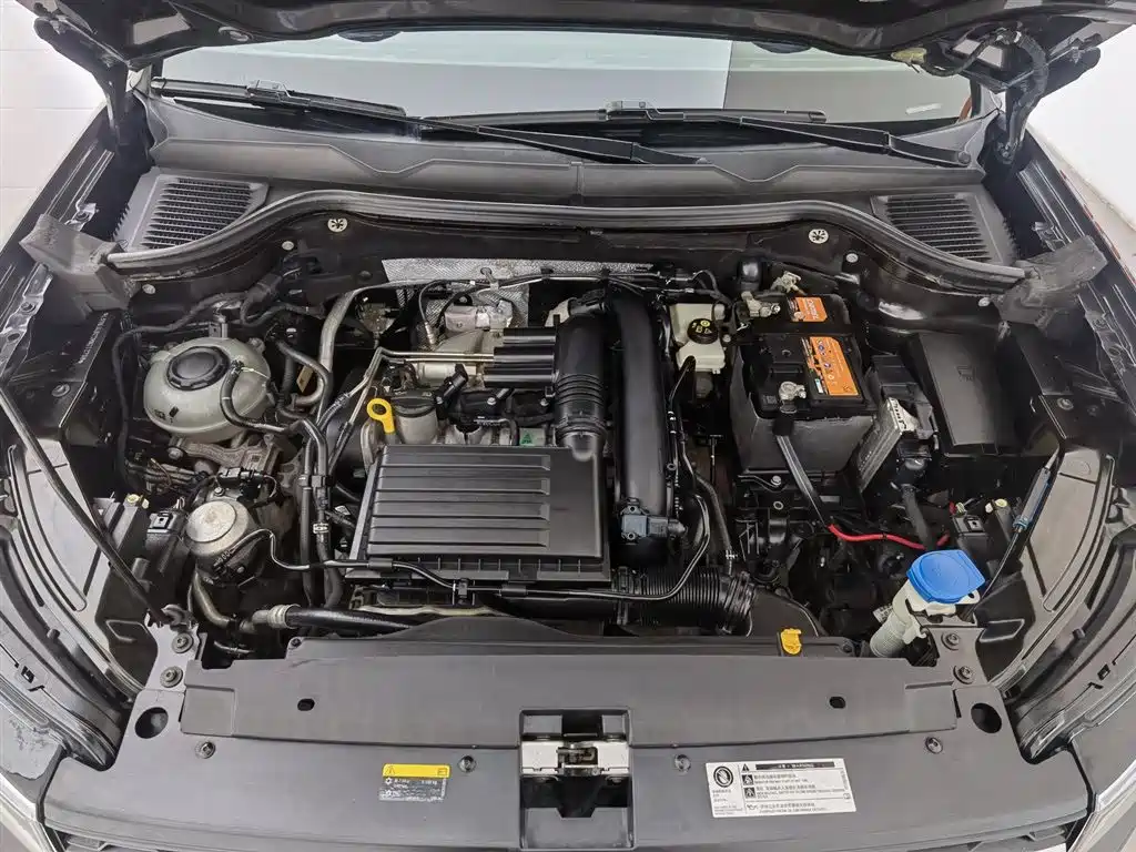 Volkswagen Tharu 2021 Model 280TSI 2WD Trend Edition фото 6