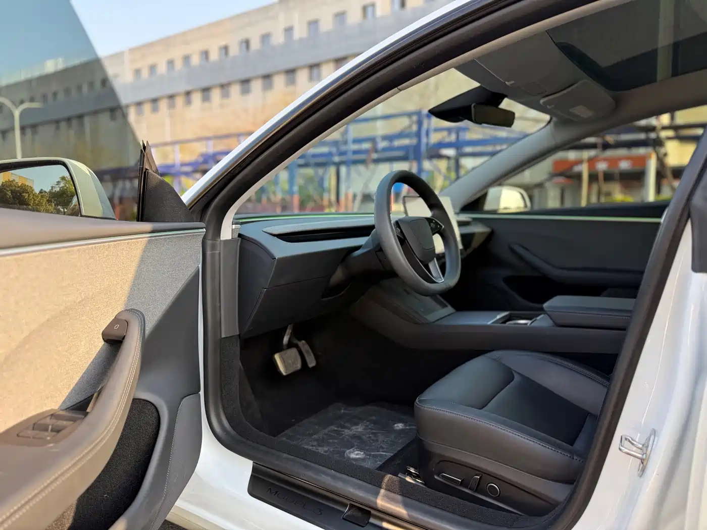 Tesla Model 3 2023 Rear-Wheel Drive фото 18