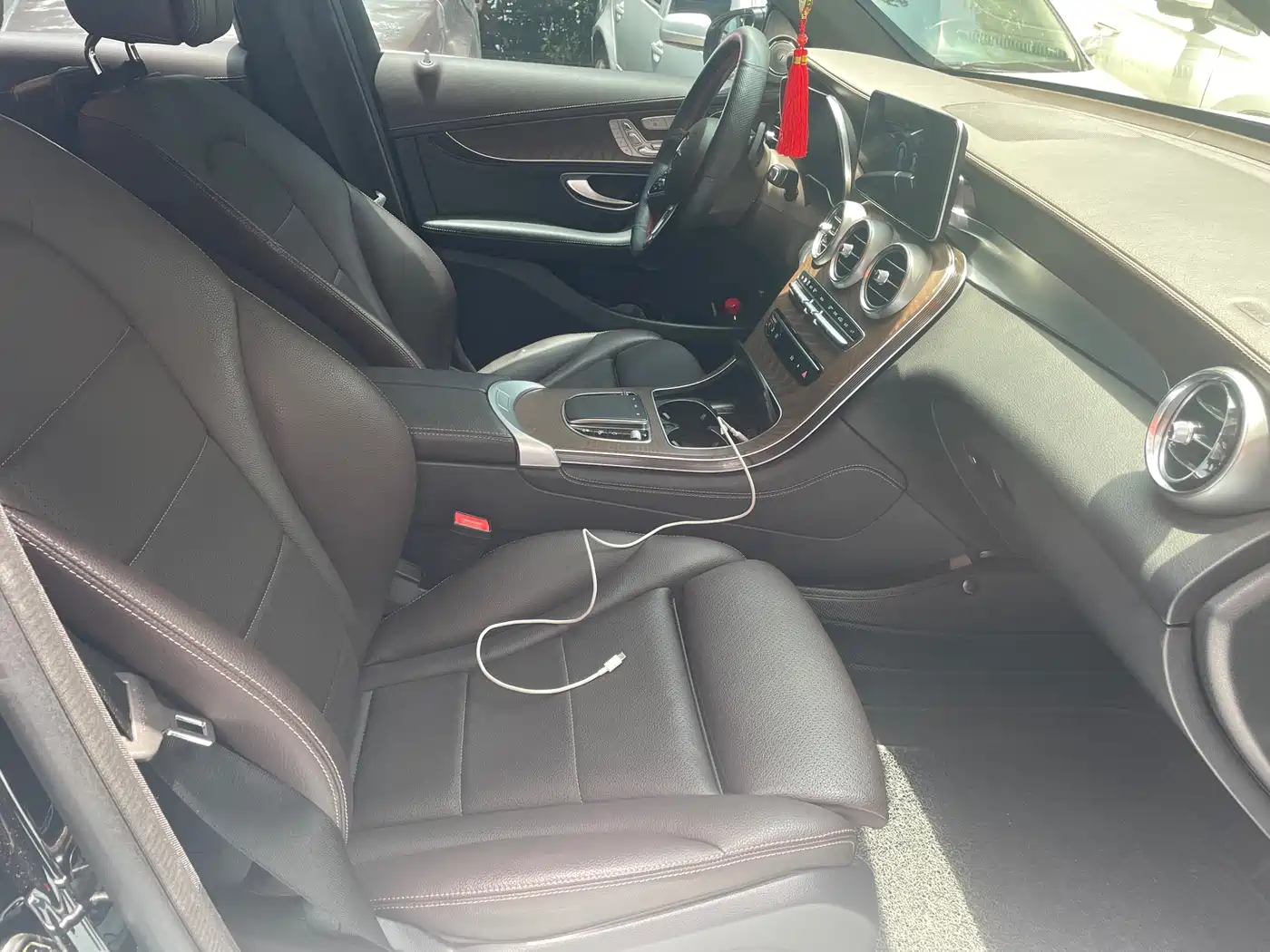 Mercedes-Benz GLC 2020 GLC 300 L 4MATIC Dynamic фото 5