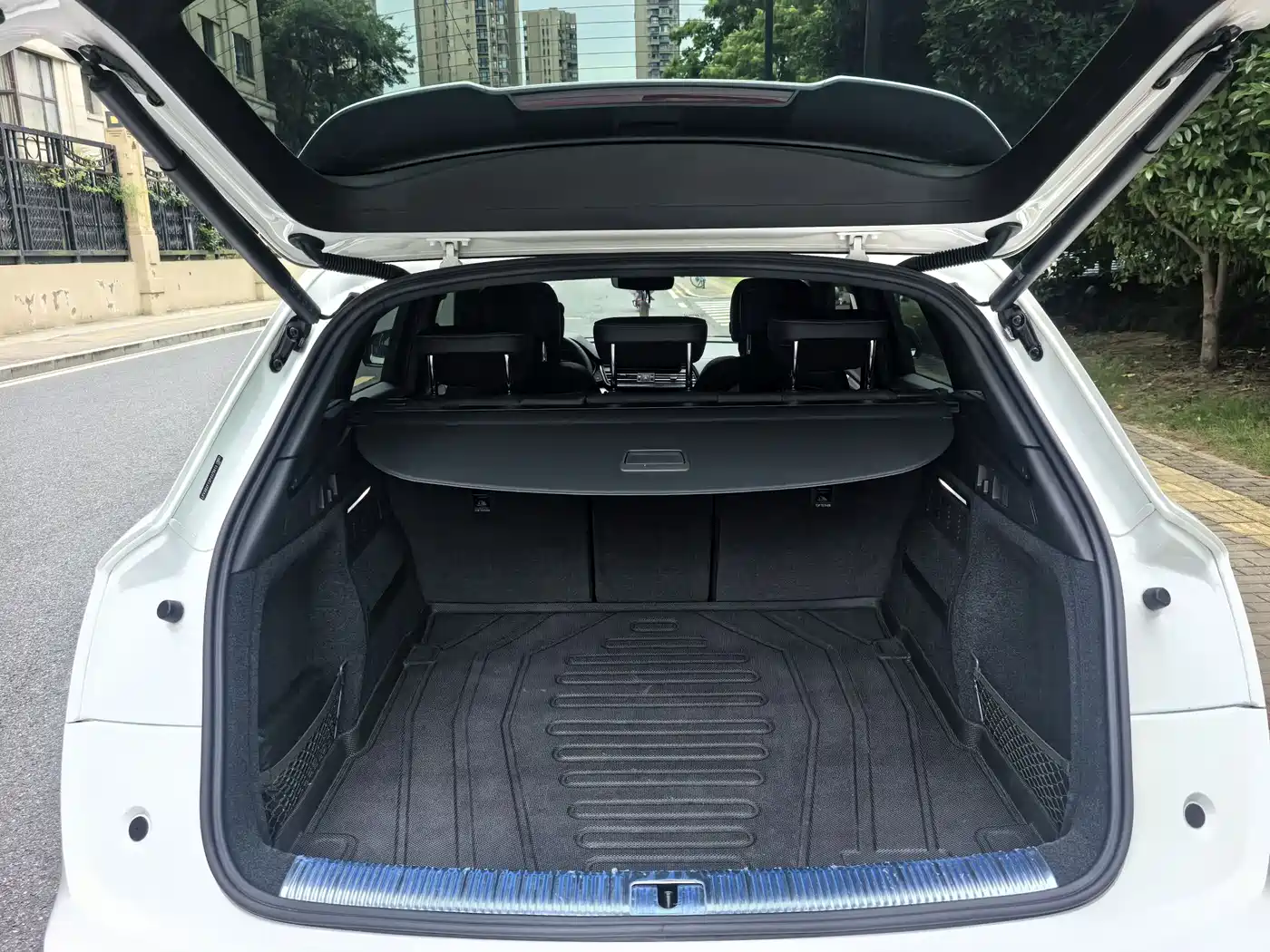 Audi Q5L 2023 45T Luxury Dynamic фото 14