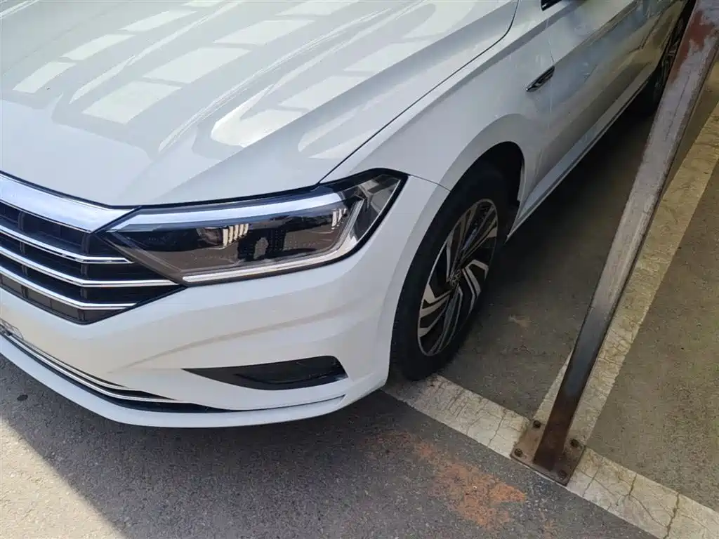 Volkswagen Sagitar 2021 280TSI DSG Surpassing Edition фото 24