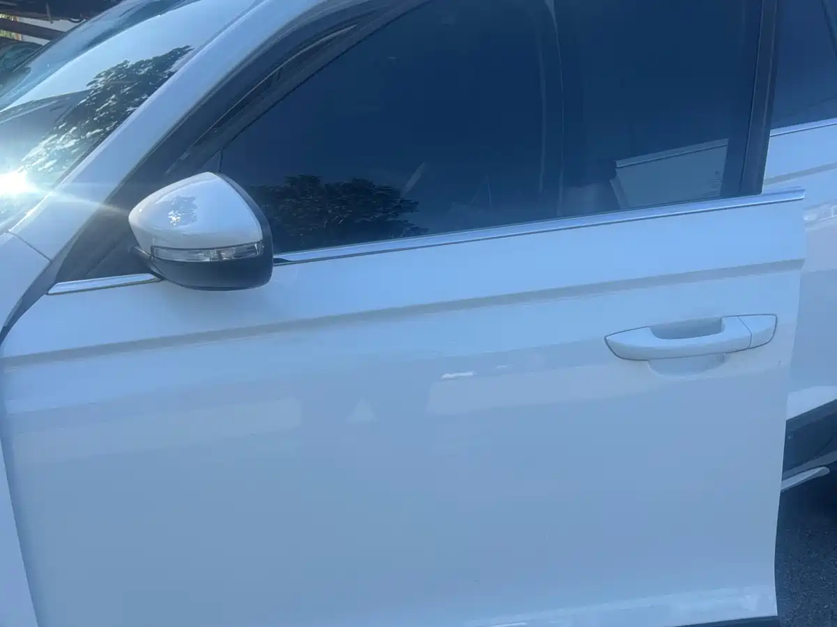 Volkswagen C-TREK 2018 1.5L Auto Fashion Edition фото 8