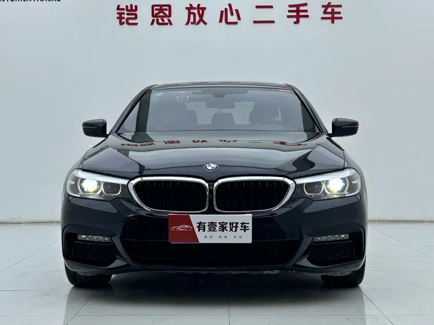 BMW 5 Series (Import) 2019 525i M Sport Package фото 2