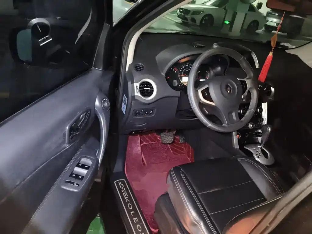 Renault Koleos (Import) 2015 2014 Facelift 2.0L 2WD Fashion Edition
