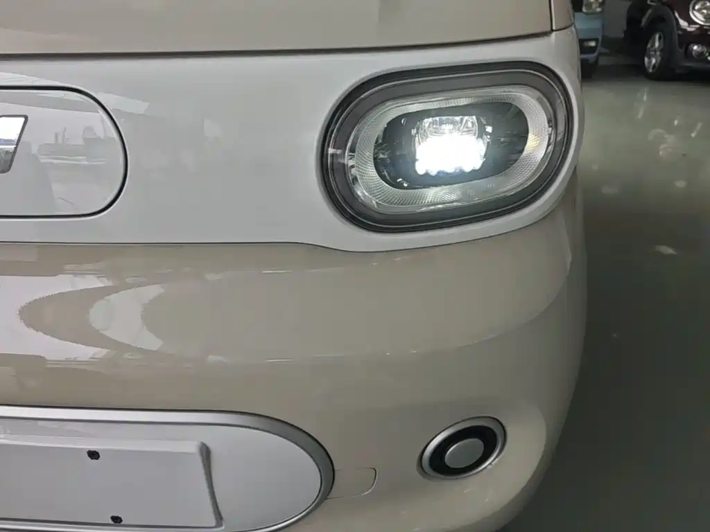 Wuling Motors Hongguang MINIEV 2026 2024 3rd Generation 215km Youth Edition