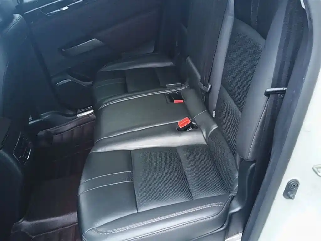 GAC Trumpchi Trumpchi GS8 2017 320T 2WD Luxury Smart Connect (7-seater) фото 17