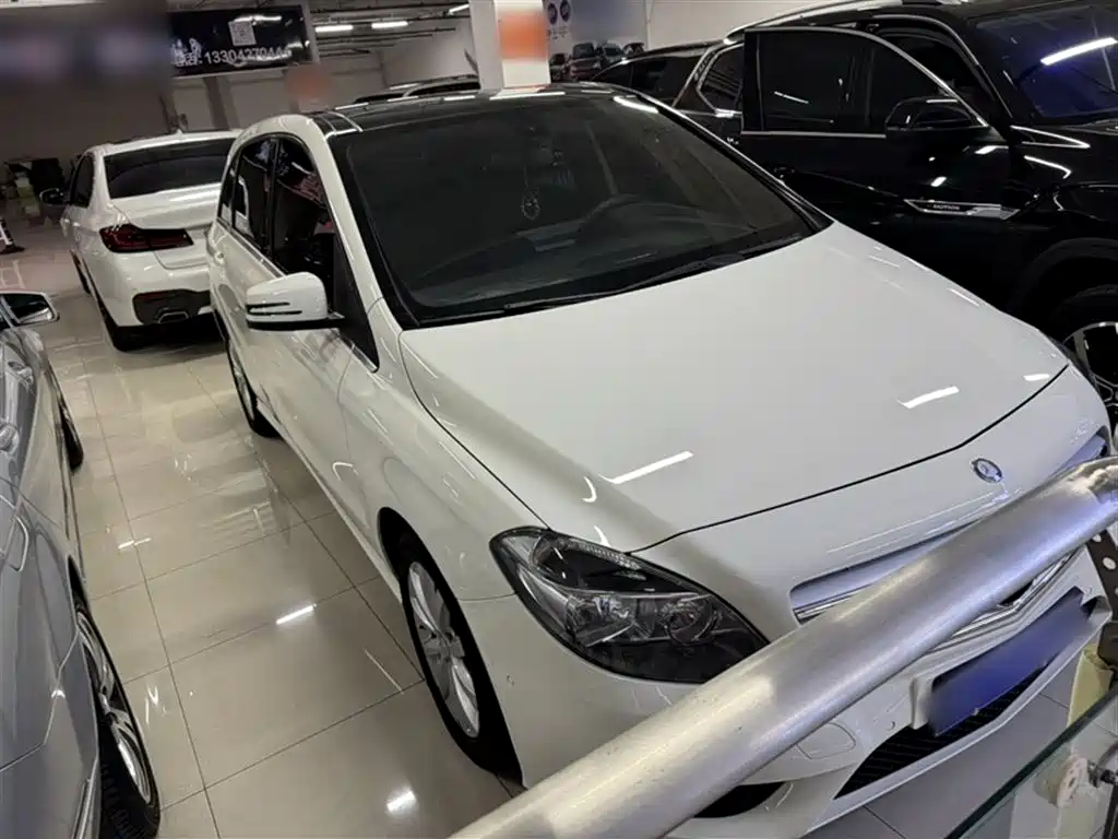 Mercedes-Benz B-Class 2012 B 180 фото 5