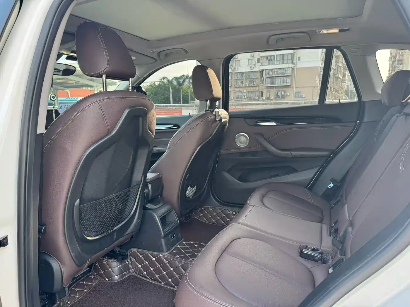 BMW X1 2022 sDrive20Li Fashion фото 6