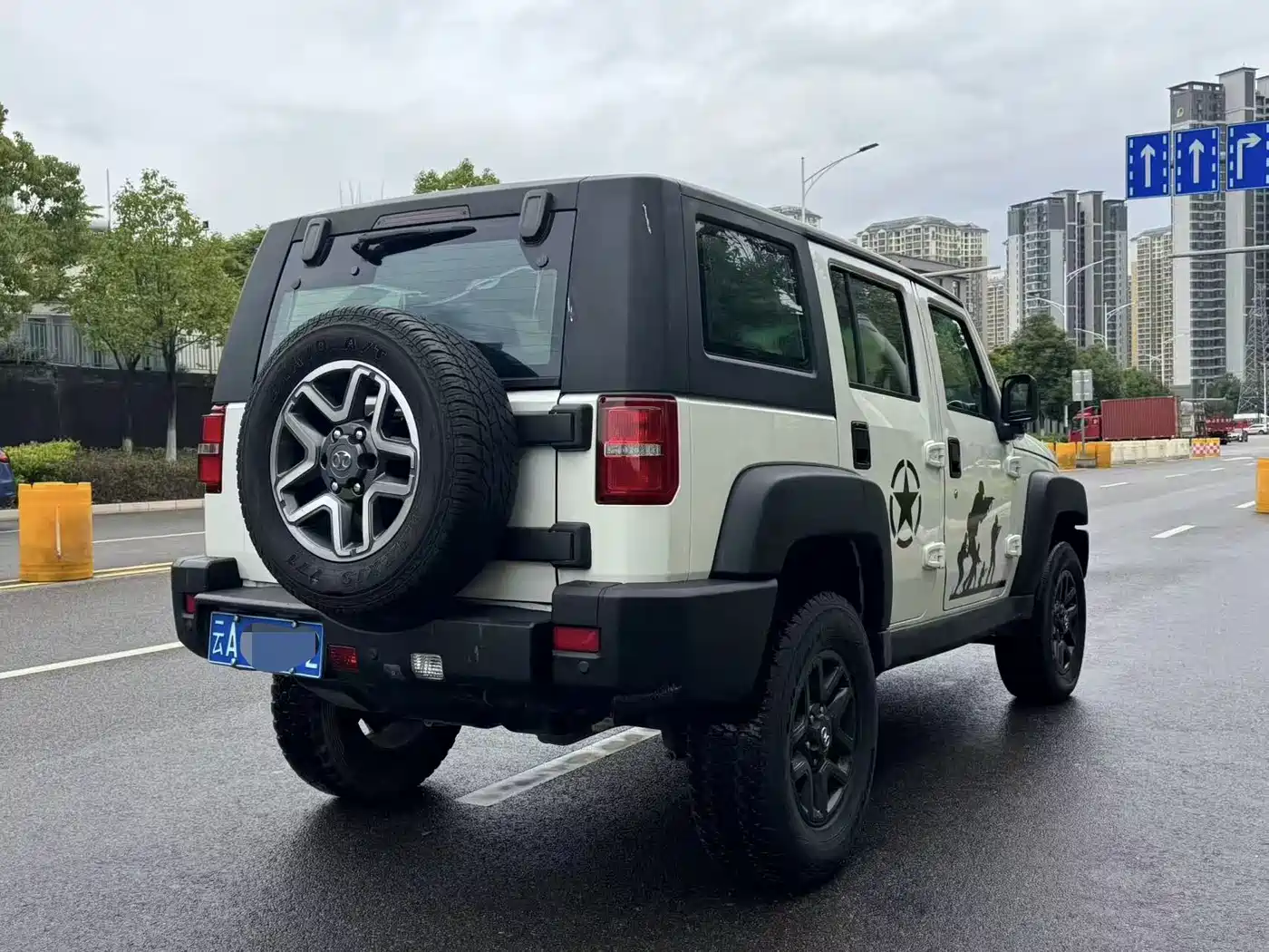 BAIC ORV Beijing Offroad BJ40 2016 Model 40L 2.0T Manual 2WD Luxury фото 9