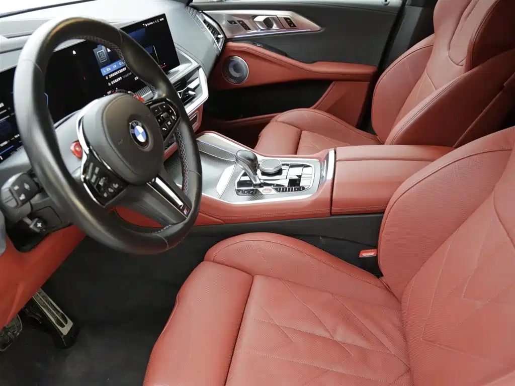 BMW XM 2023 Model Base фото 8