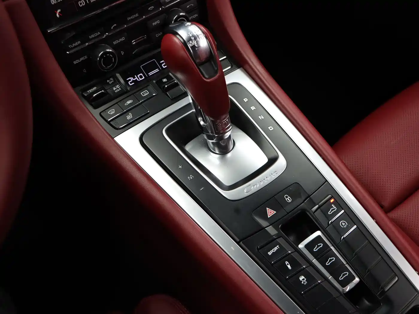 Porsche 911 2015 Carrera 4 3.4L Style Edition фото 13