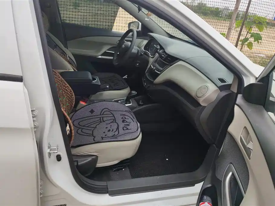 Chevrolet Sail 2018 Sail 3 1.3L AMT Ideal фото 8
