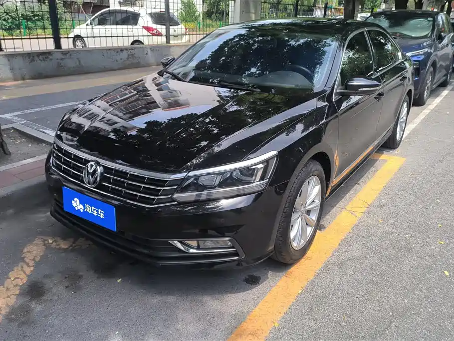 Volkswagen Passat 2017 330TSI DSG Prestige