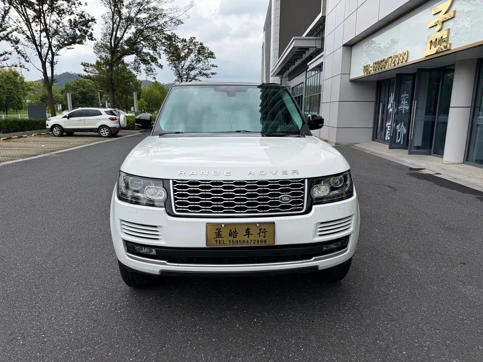 Фото 1 - Land Rover Range Rover