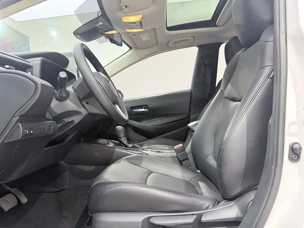 Toyota Corolla 2021 TNGA 1.5L CVT Elite Edition фото 7