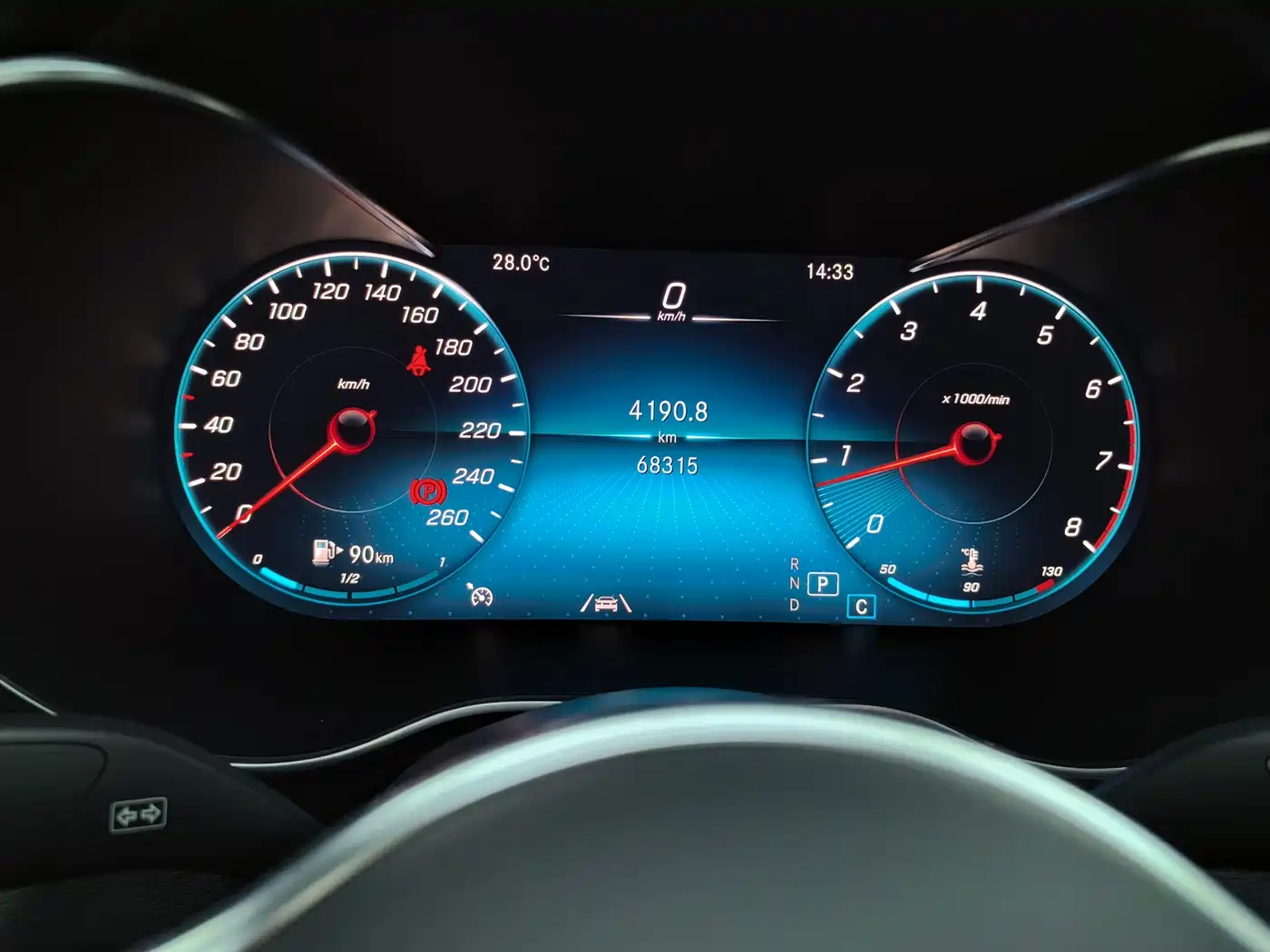 Mercedes-Benz GLC Coupe 2020 GLC 300 4MATIC Coupe SUV фото 25