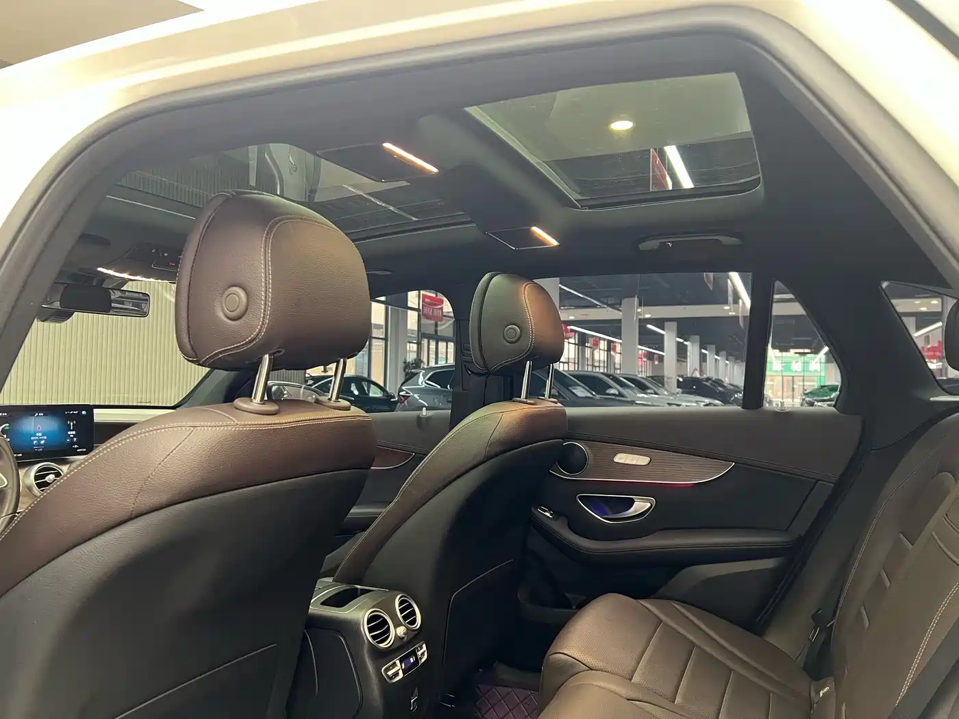 Mercedes-Benz GLC 2022 Model GLC 300 L 4MATIC Dynamic Edition фото 12