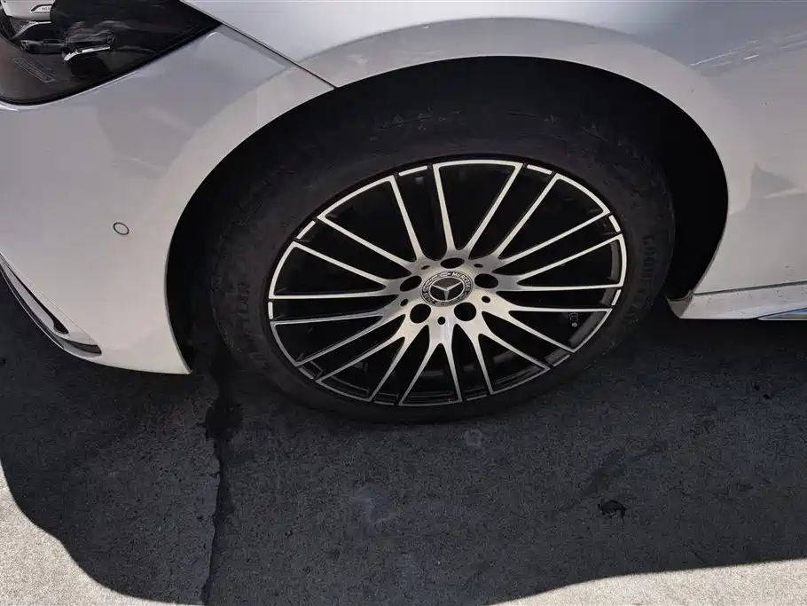 Mercedes-Benz C-Class 2023 Facelift C 260 L Sport Edition фото 6