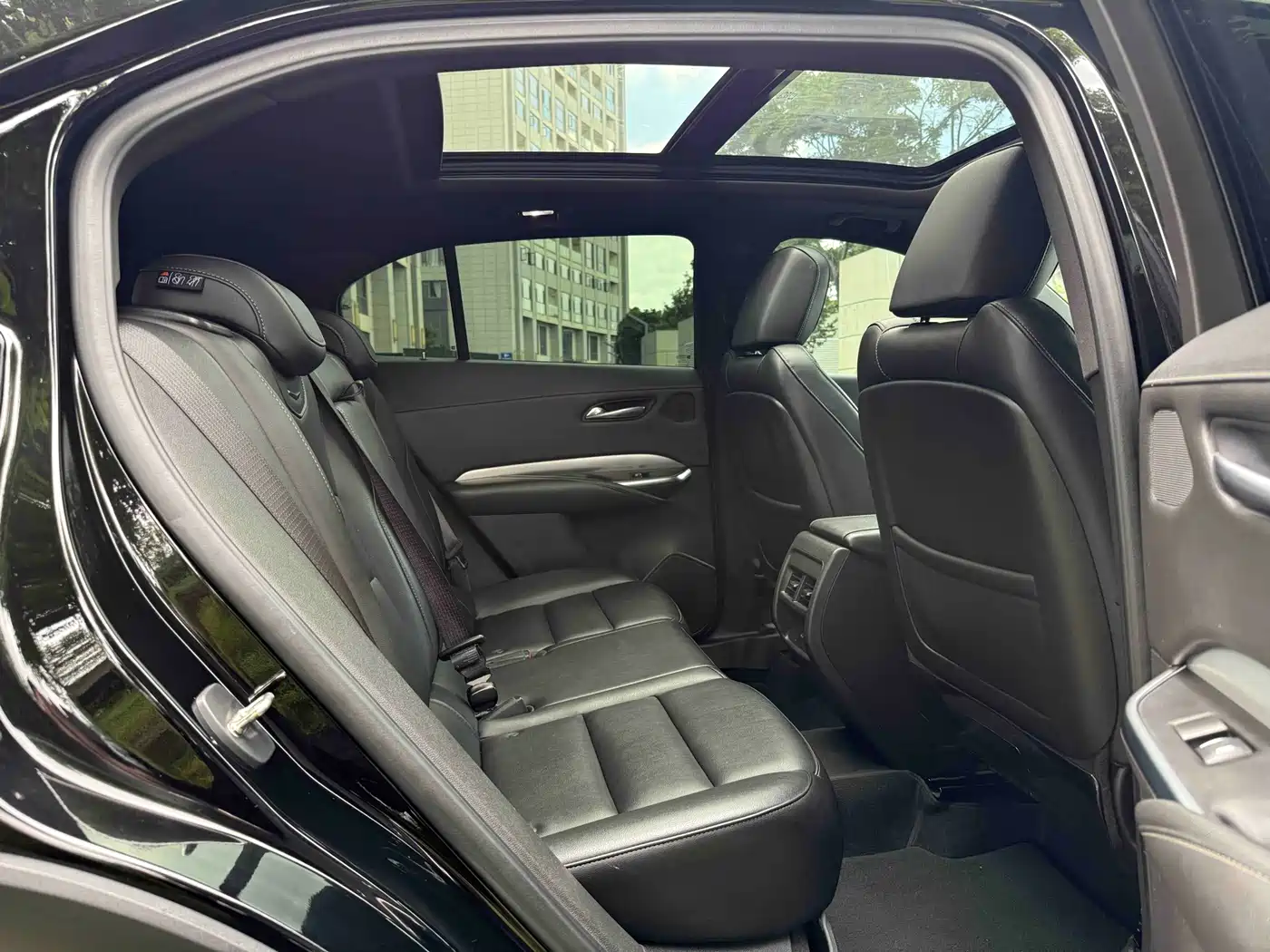 Cadillac XT4 2021 28T FWD Premium Edition фото 32