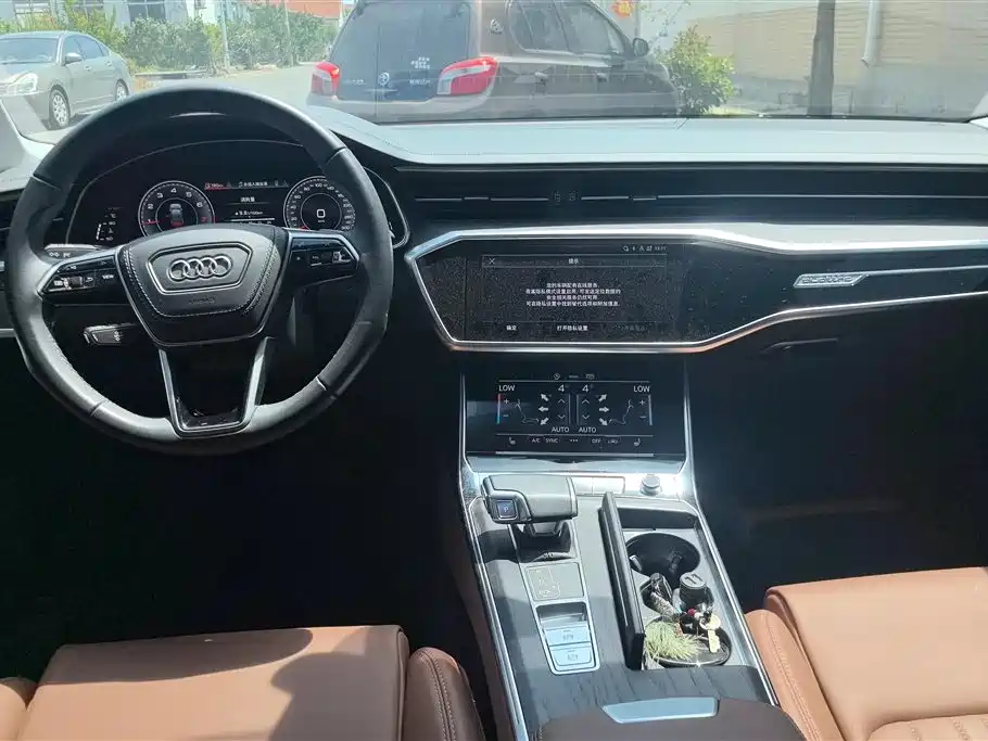 Audi A6L 2023 Facelift 45 TFSI quattro Premium Elegance фото 12