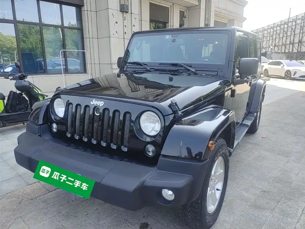 Jeep Wrangler 2015 — пригон из Китая
