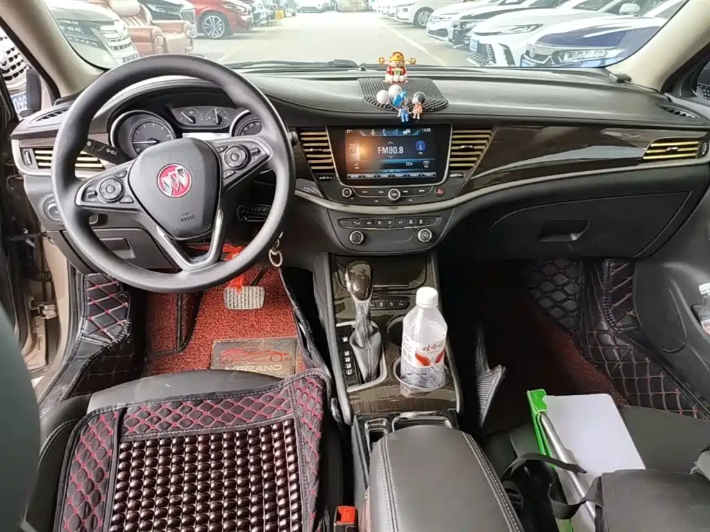Buick Verano 2019 Sedan 20T Dual Clutch Leading фото 10