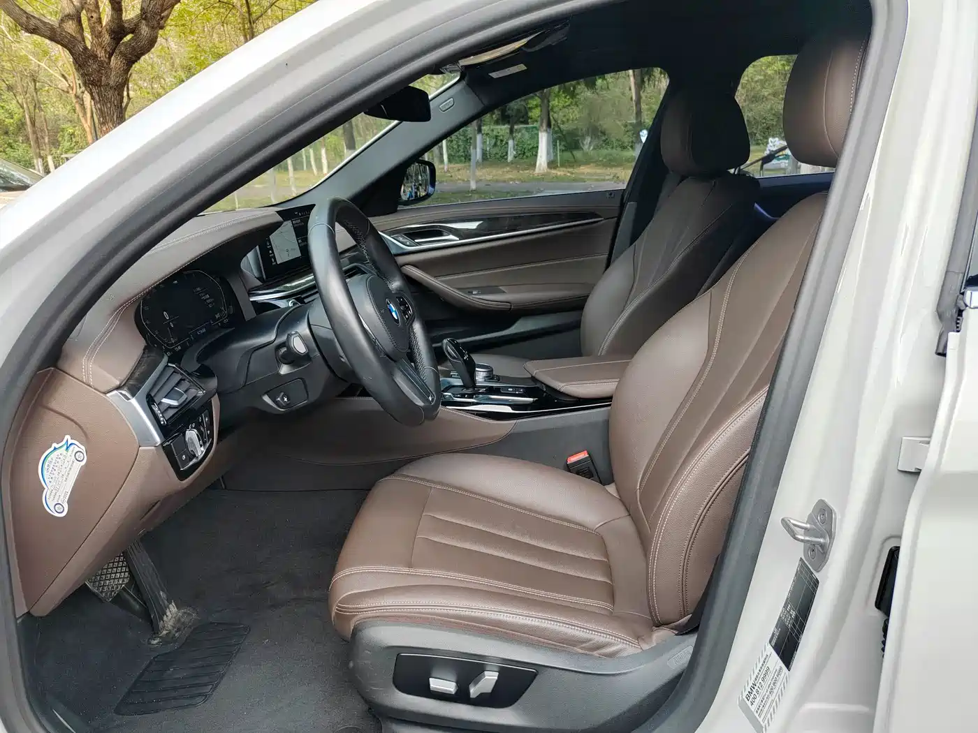 BMW 5 Series 2020 525Li M Sport Package фото 4