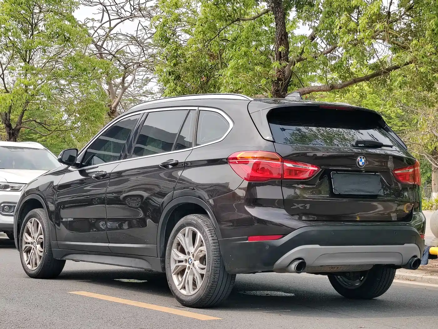 BMW X1 2018 sDrive20Li Leading Model фото 15