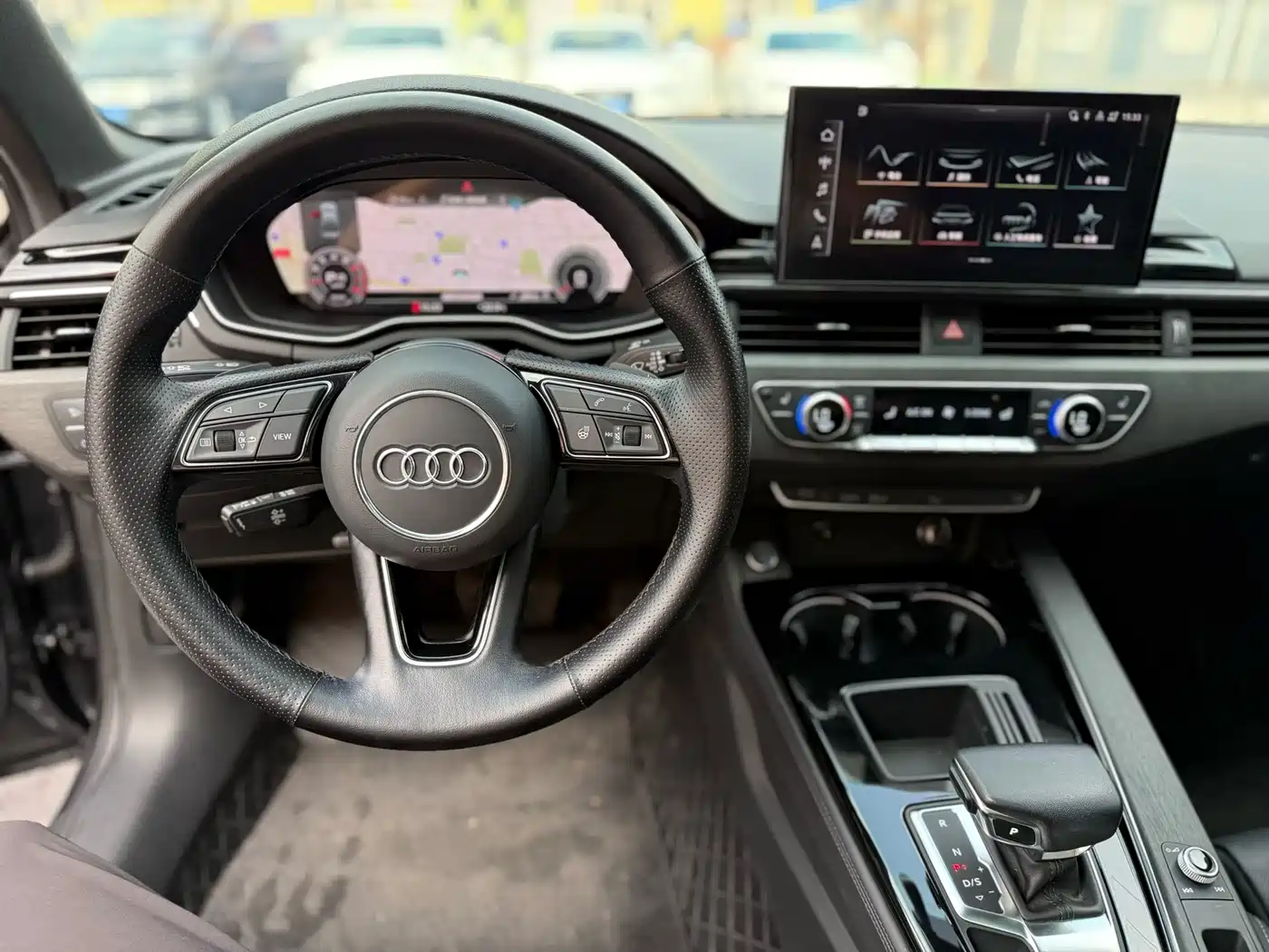 Audi A4L 2023 40 TFSI Luxury Sport фото 6