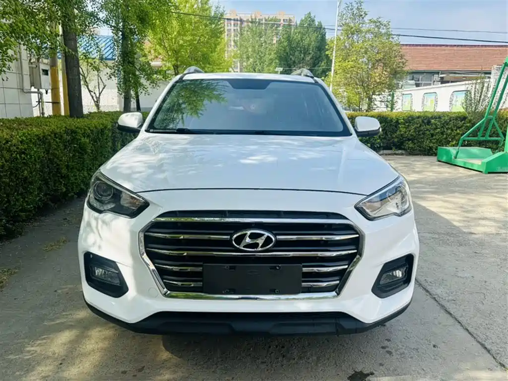 Hyundai Beijing Hyundai ix35 2019 2.0L Automatic 2WD Zhiyong·Smooth Enjoy China VI фото 12