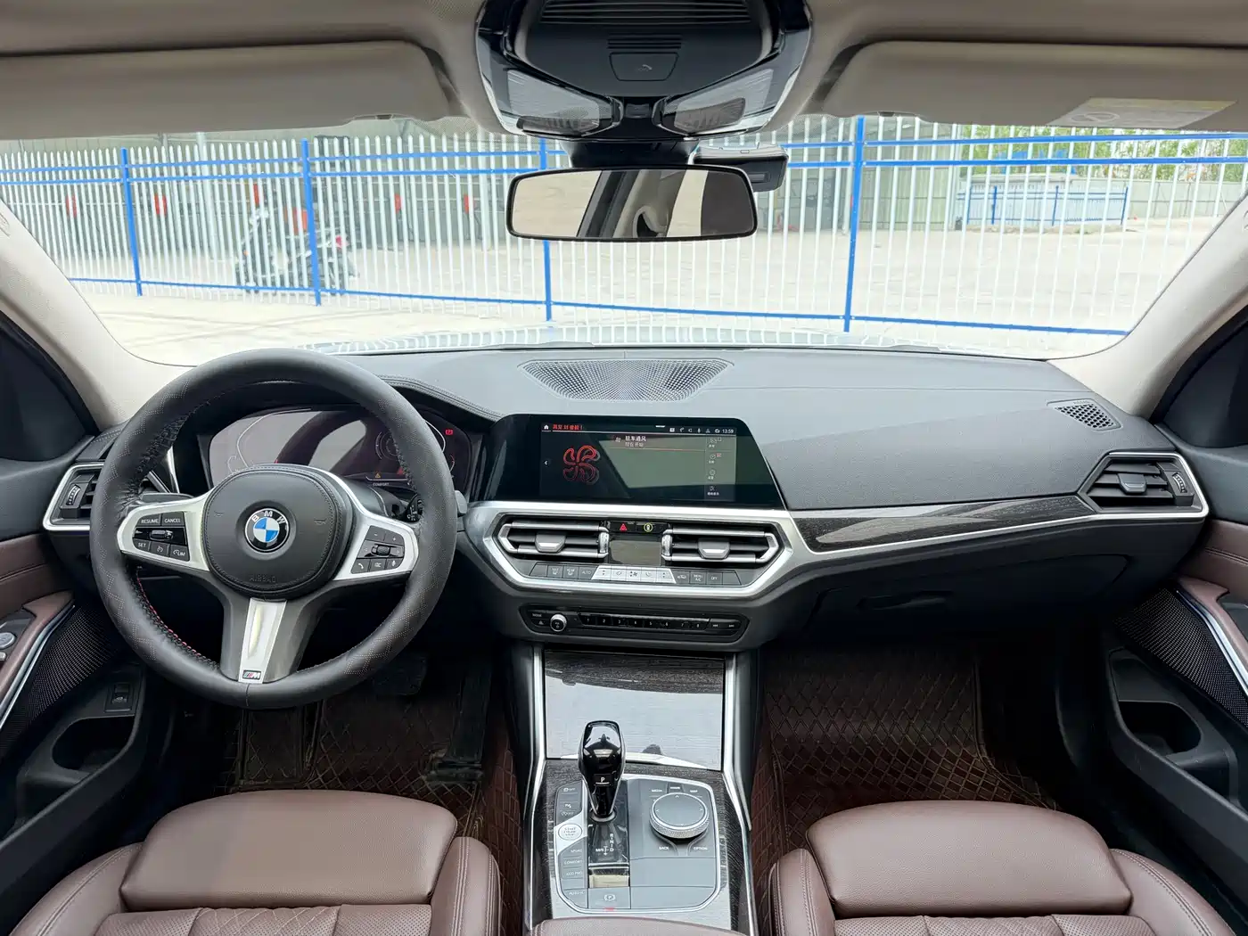 BMW 3 Series 2022 325Li M Sport Package фото 5