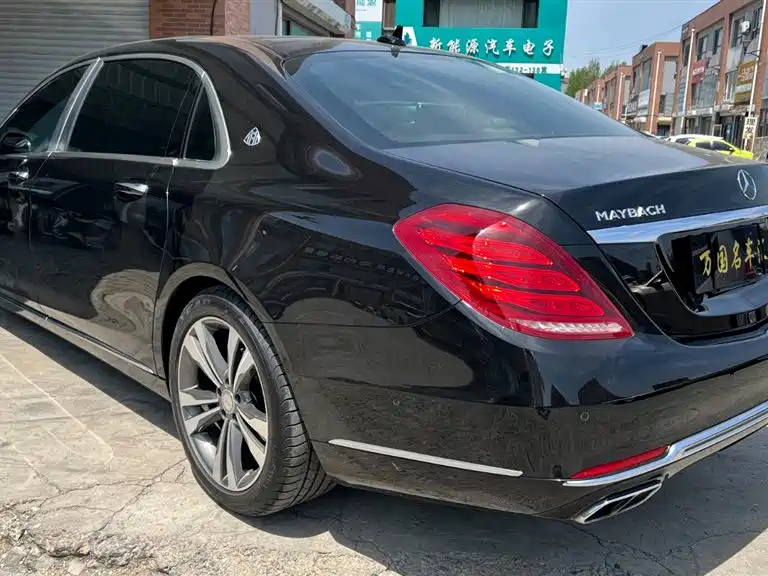 Mercedes-Benz Maybach S-Class 2015 S 400 4MATIC фото 6