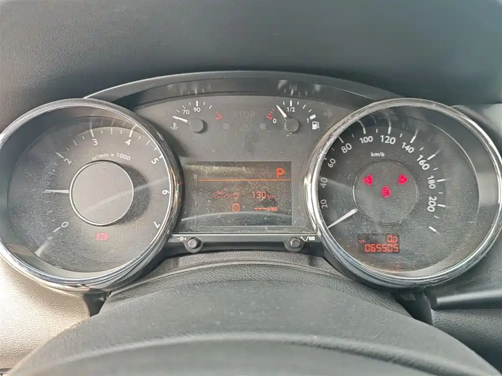 Peugeot 3008 2015 2.0L Automatic Trend Edition фото 12