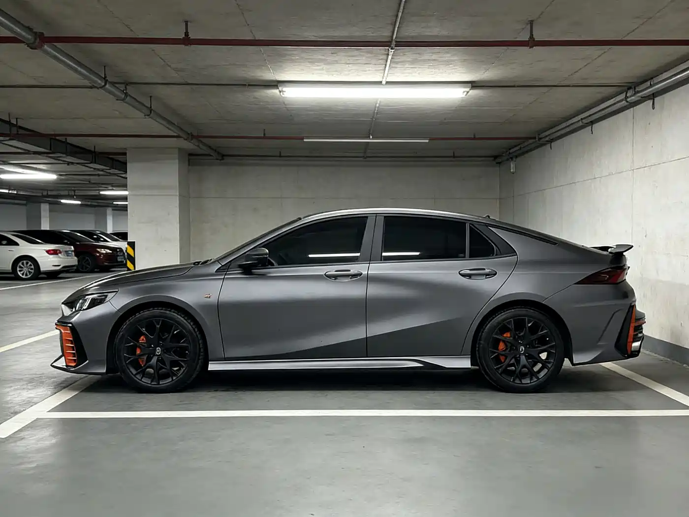 GAC Trumpchi Trumpchi Emkoo 2022 270T DCT J16 R-style Track Edition фото 6