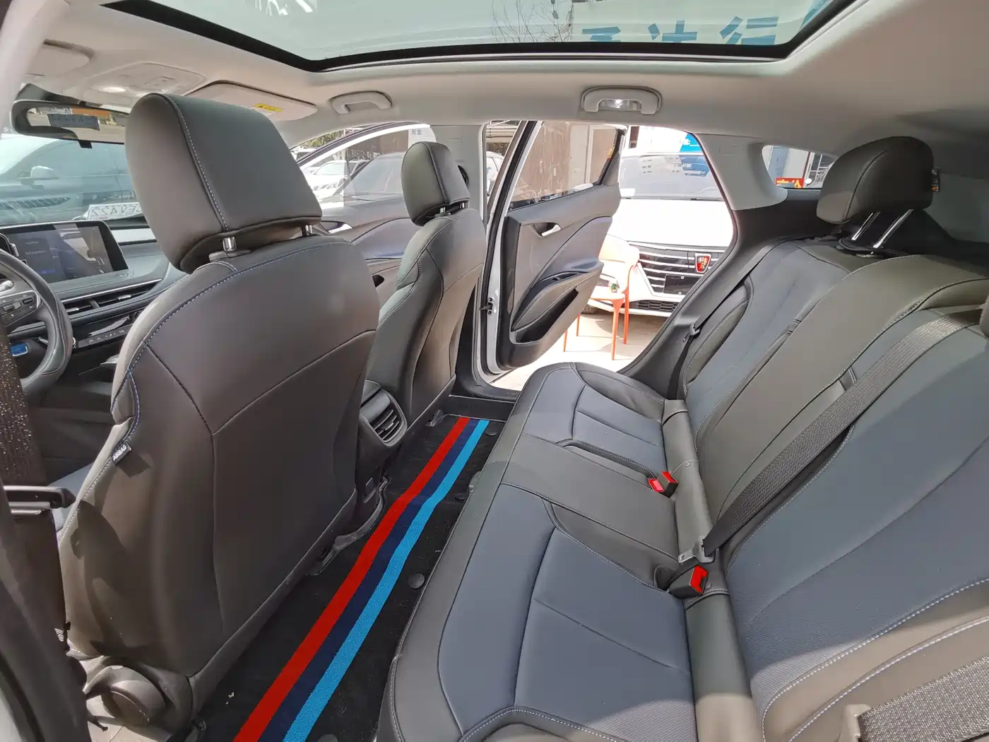 BUICK SLIGHTLY BLUE 6