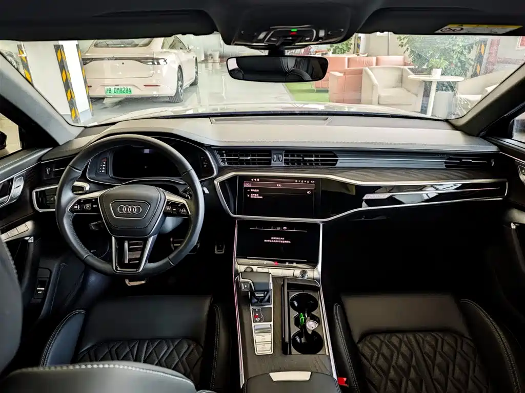 Audi A6L 2025 45 TFSI quattro Premium Sport фото 21
