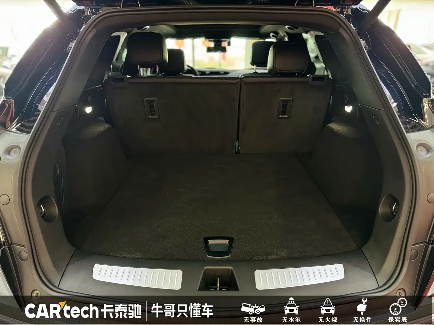 Cadillac XT5 2024 2.0T AWD Luxury (Hummingbird Edition) фото 21