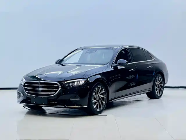 Mercedes-Benz E-Class 2025