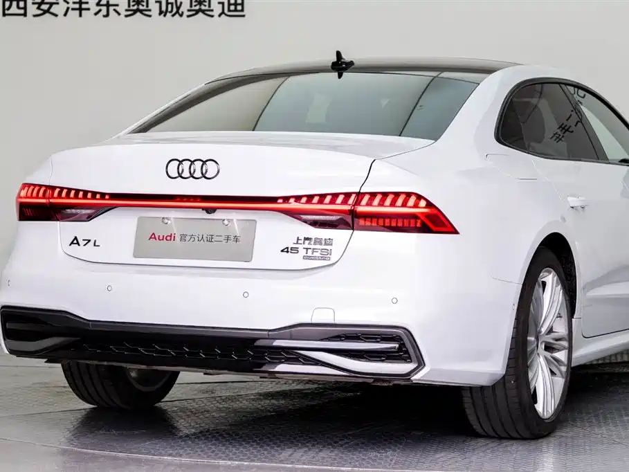 Audi A7L 2026 2024 45 TFSI quattro Premium Luxury