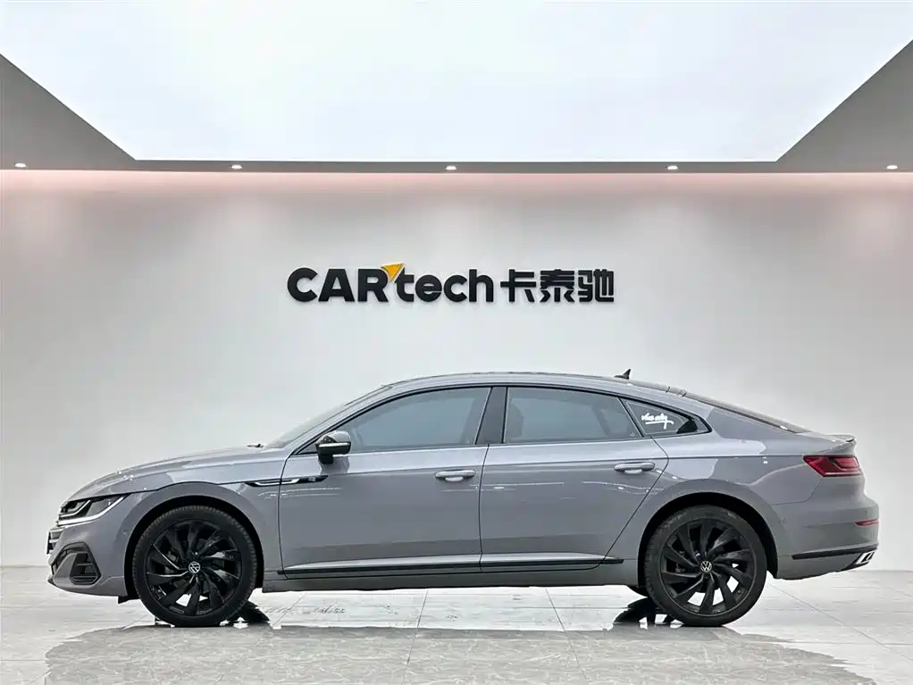 Volkswagen FAW-Volkswagen CC 2023 380TSI Eye-catching Edition фото 2