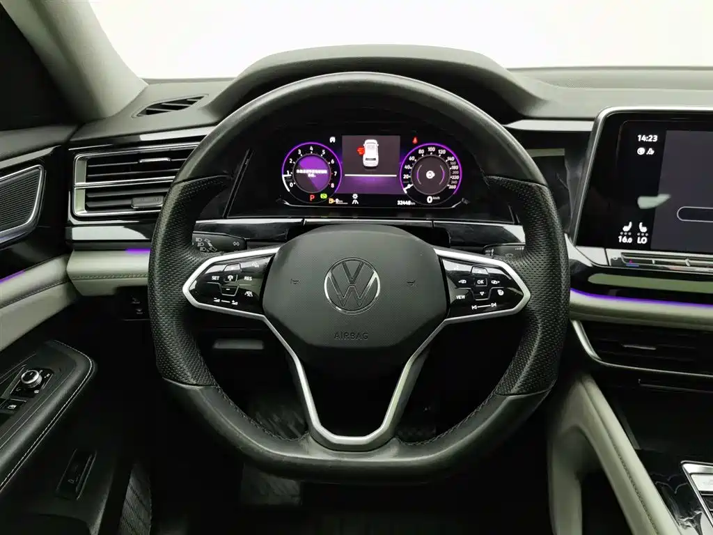 Volkswagen Teramont 2023 380TSI AWD Premium Luxury Edition фото 11