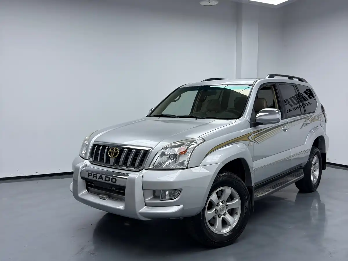 Фото 1 - Toyota Prado
